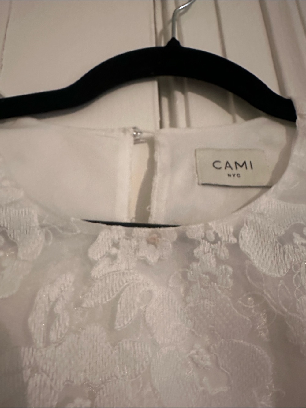 Cami NYC Cropped Floral Lace Top - Picture 3 of 4